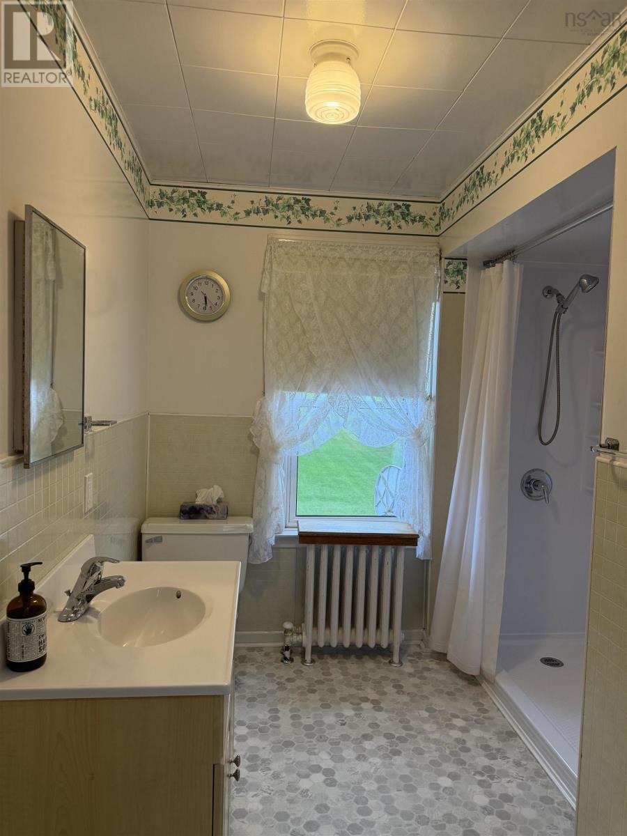 119 River Street Property Photo 27