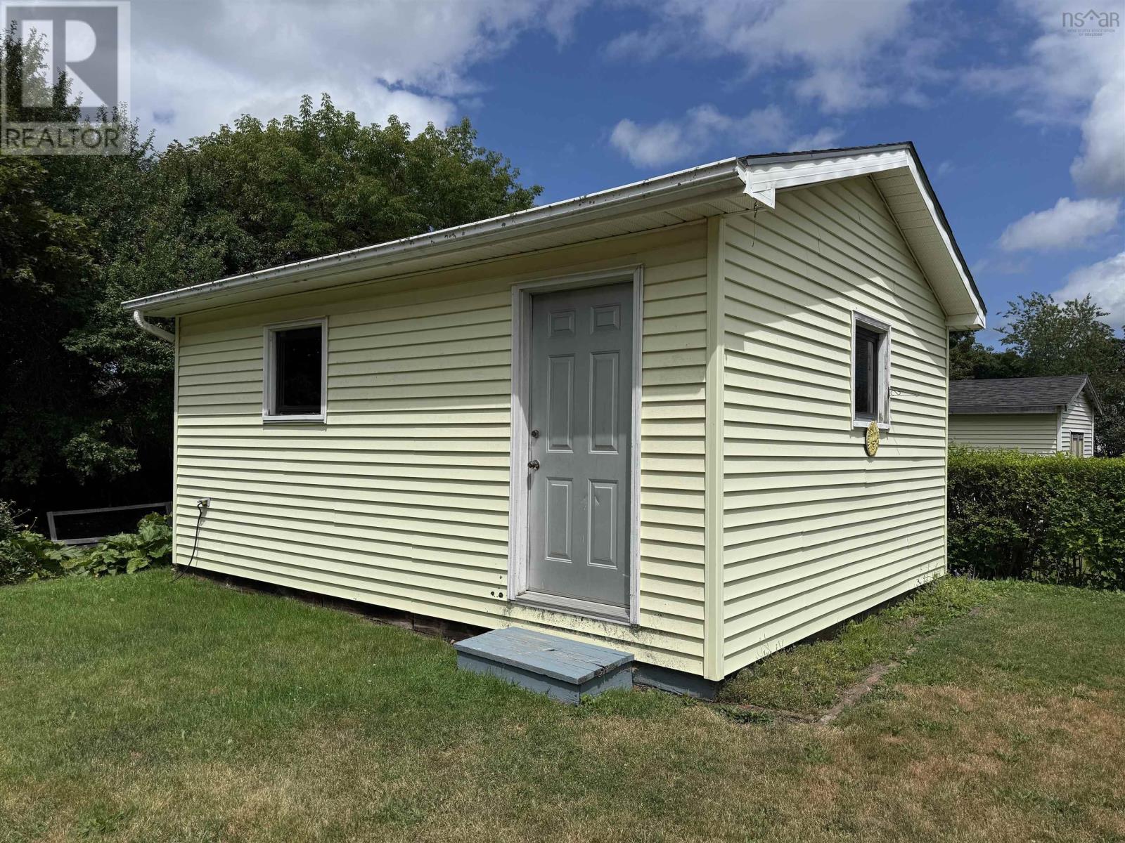 119 River Street Property Photo 35