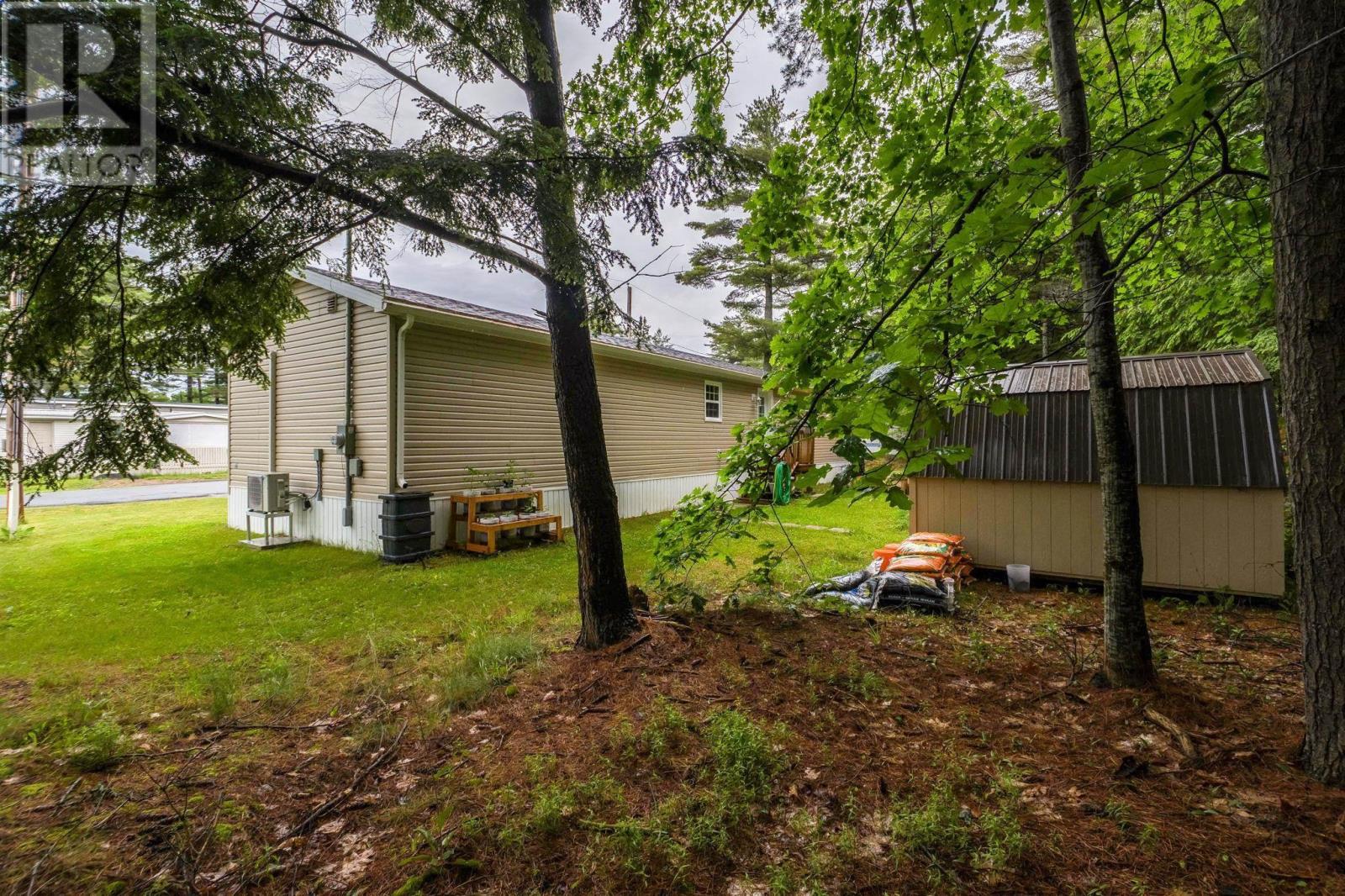 33 Shelby Crescent Property Photo 40