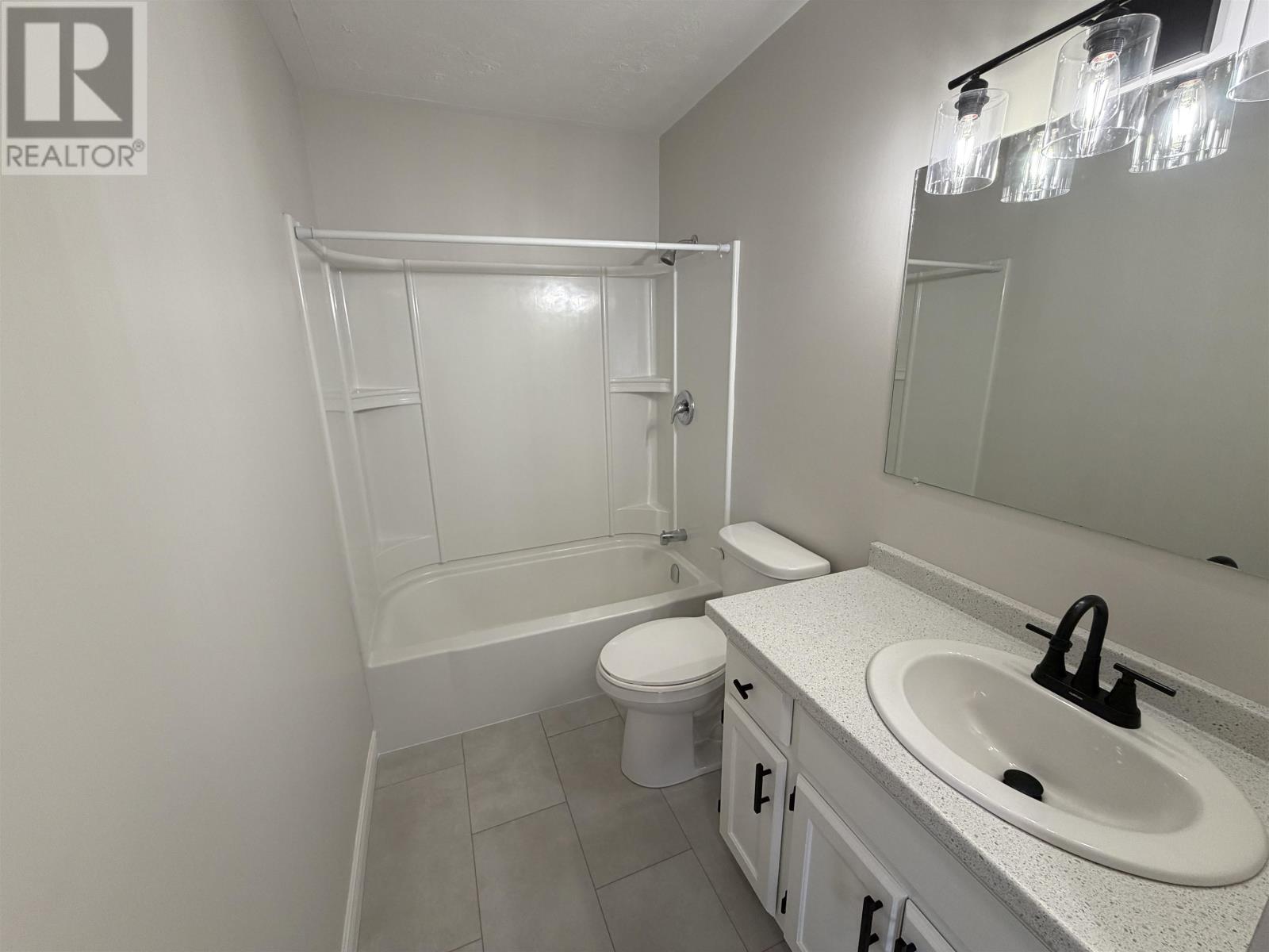 Unit 7 10 Glen Stewart Drive Property Photo 8