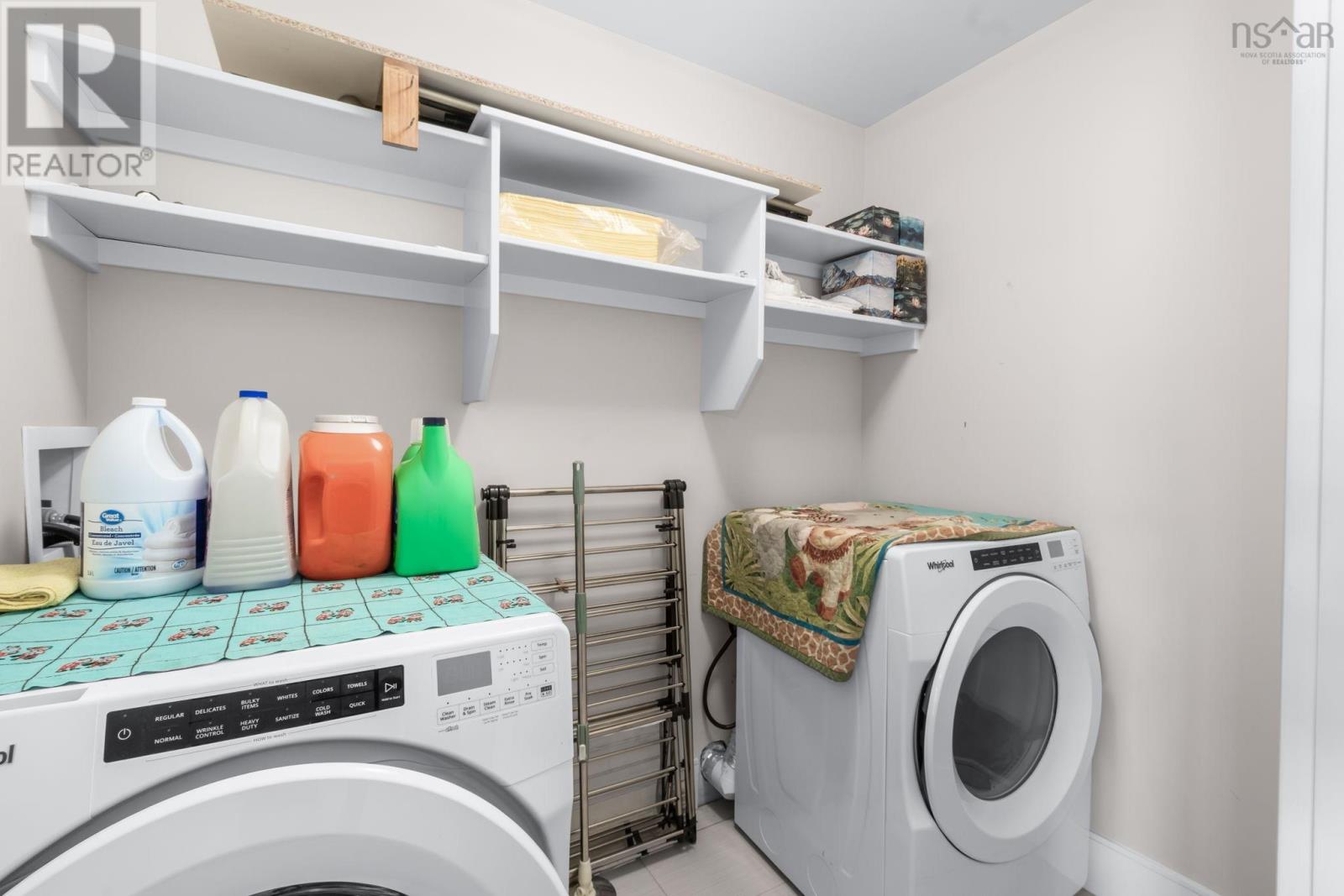 15 Lowther Lane Property Photo 15