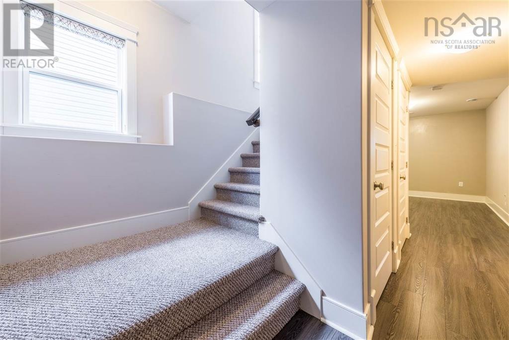 15 Lowther Lane Property Photo 24