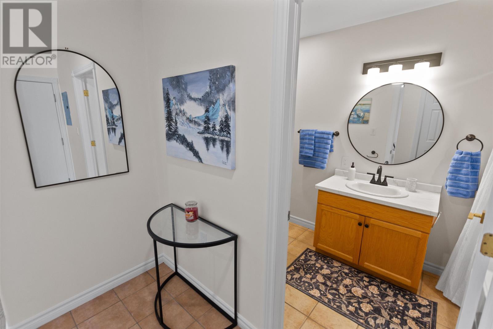 3 17 Heatherway Drive Property Photo 13