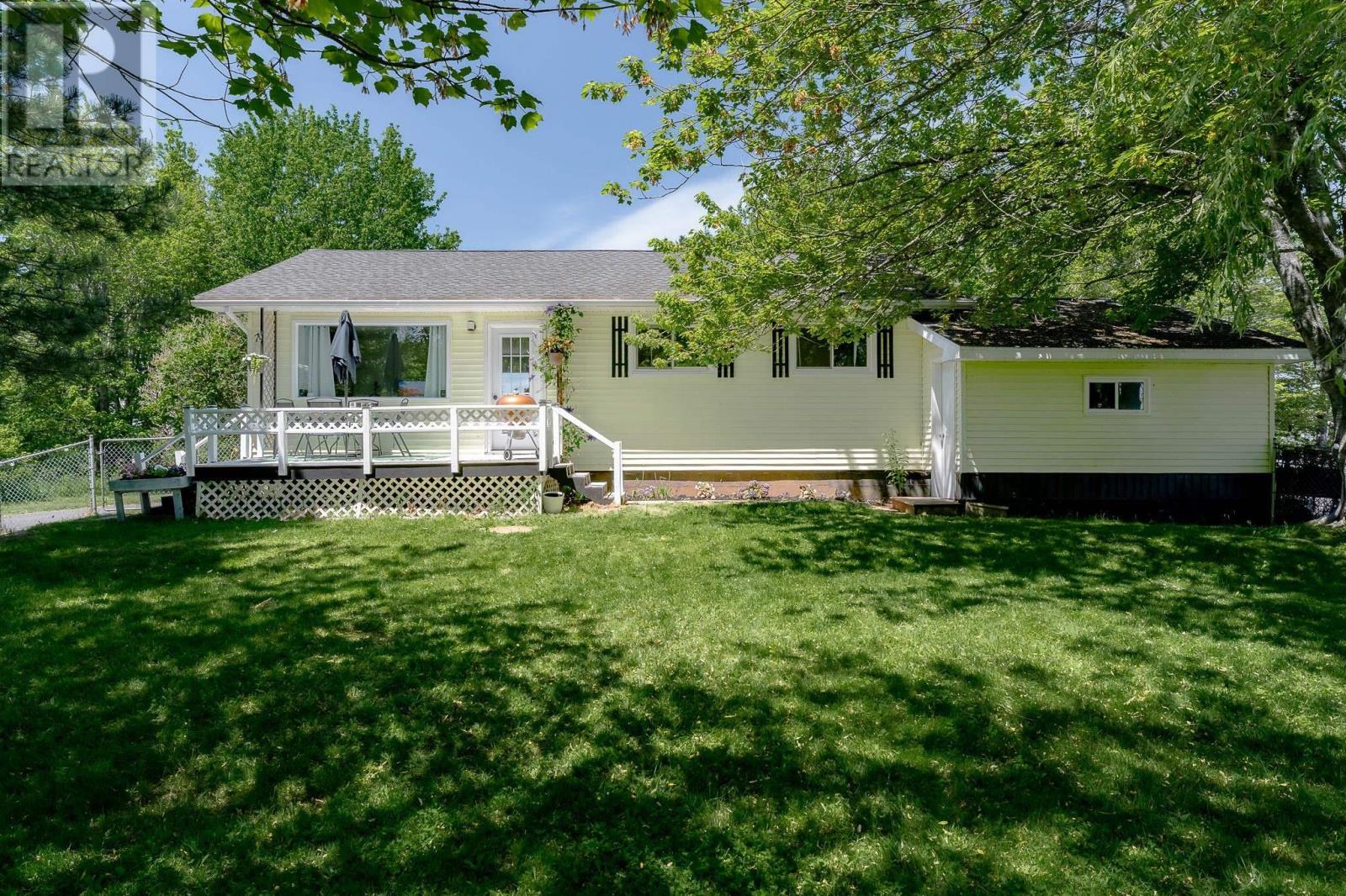5891 215 Highway Property Photo 1
