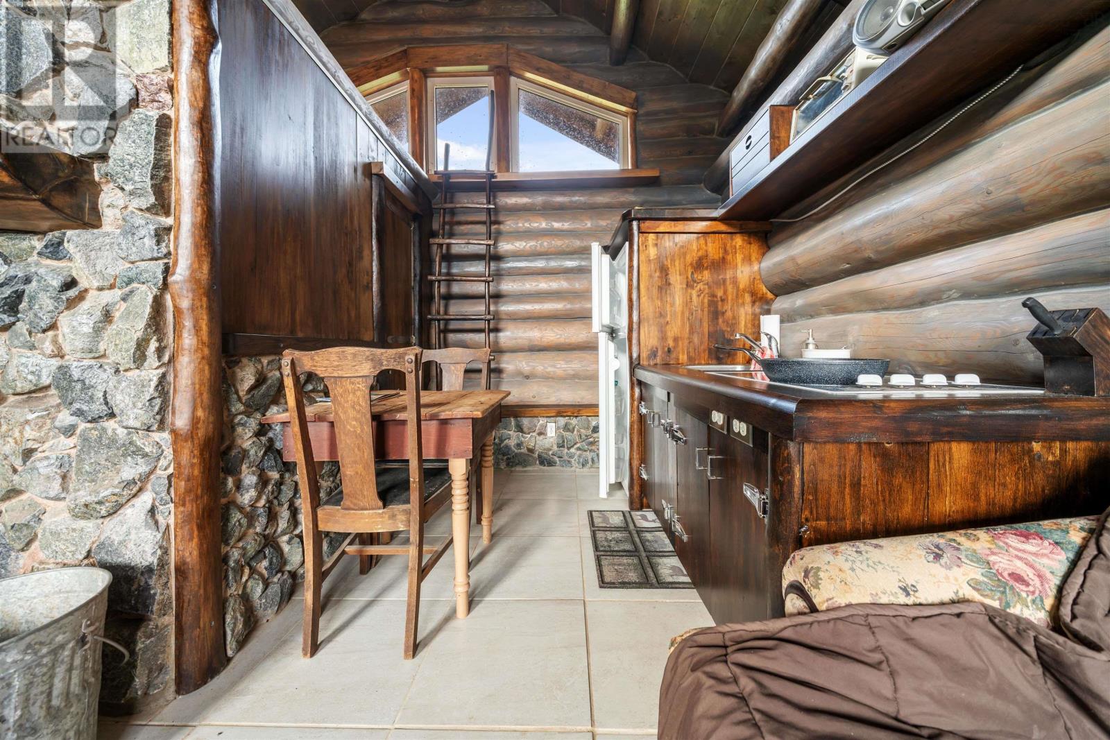 479 Goodwin Road Property Photo 15