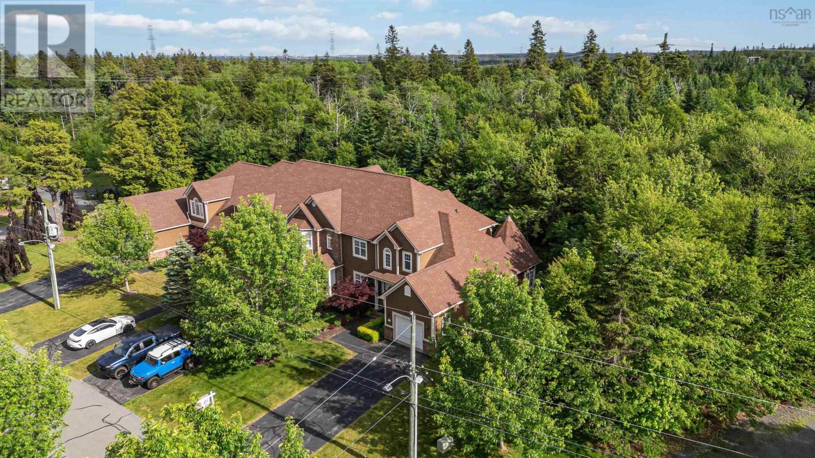 93 Greenside Lane Property Photo 38