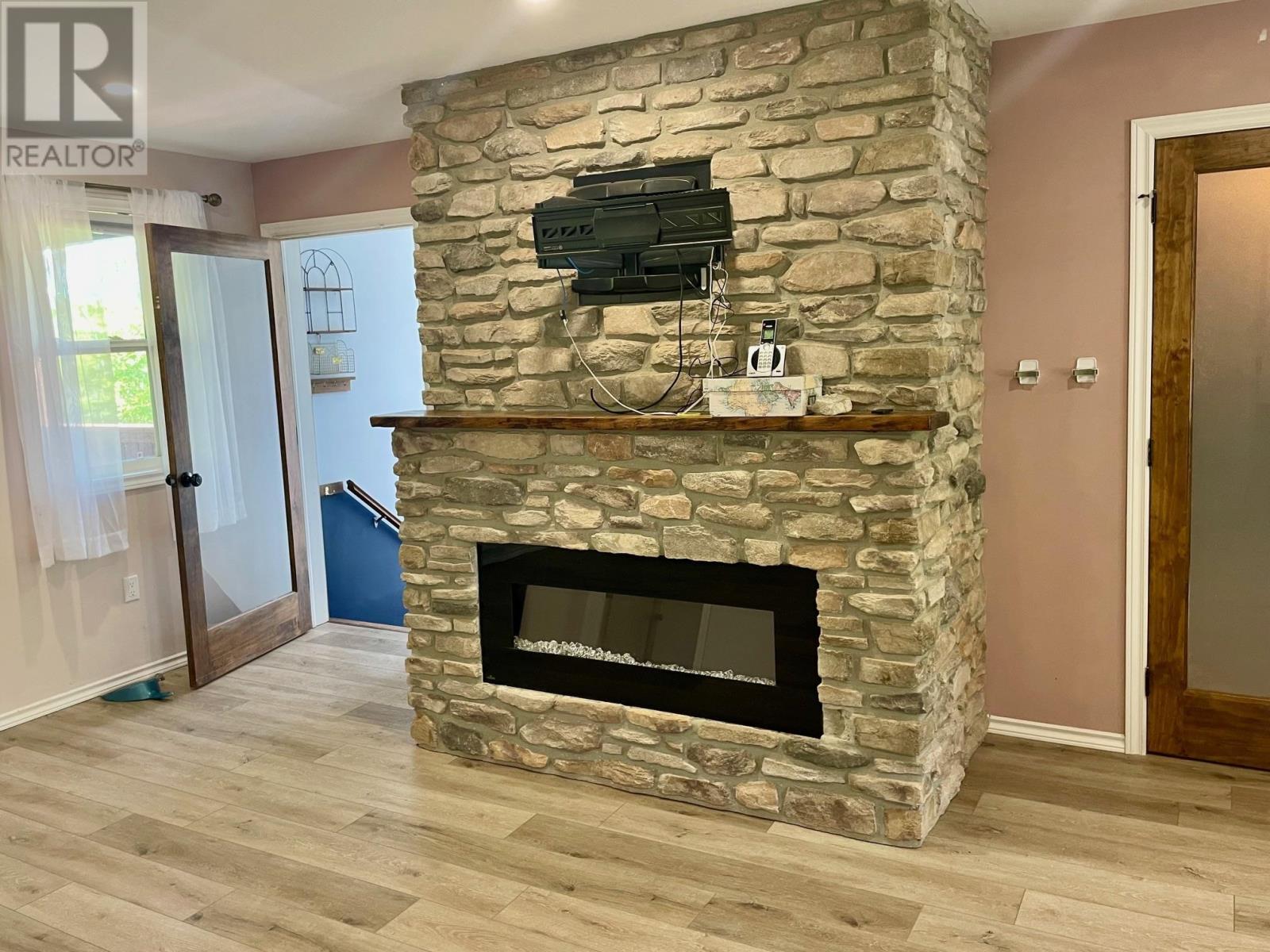 1702 Inkerman Road Property Photo 11
