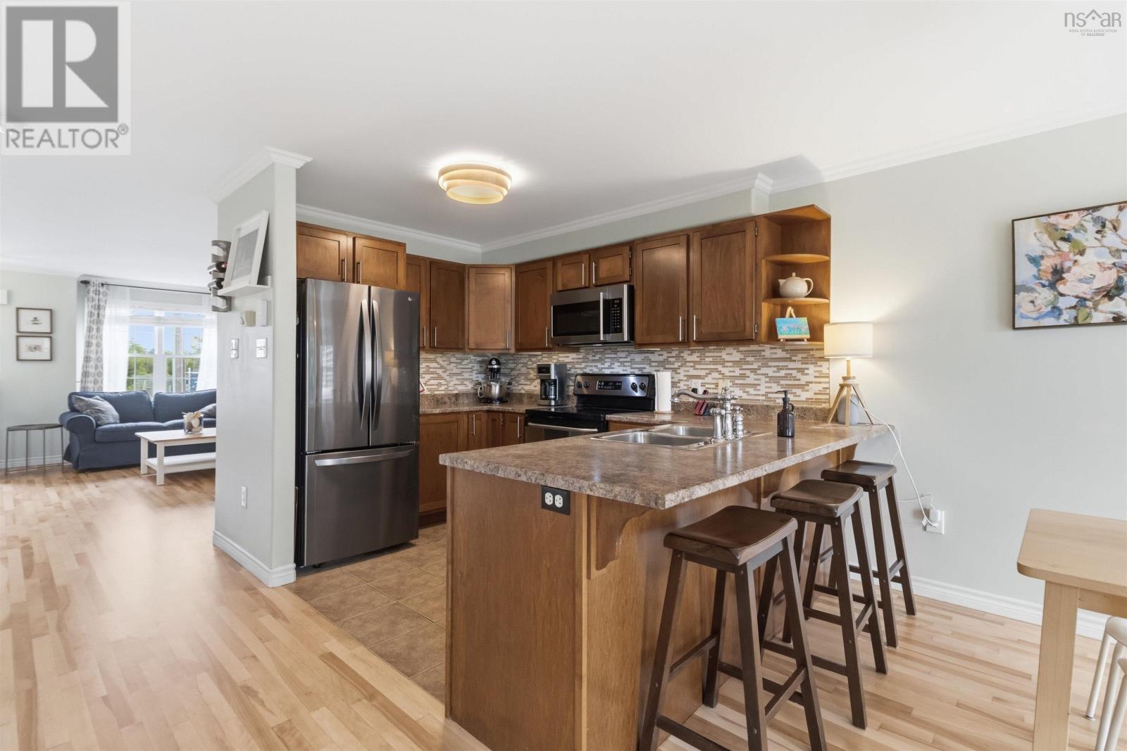 202 Transom Drive Property Photo 10
