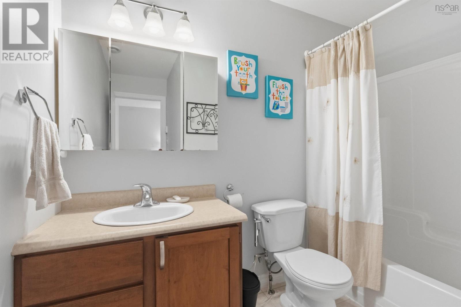 202 Transom Drive Property Photo 24
