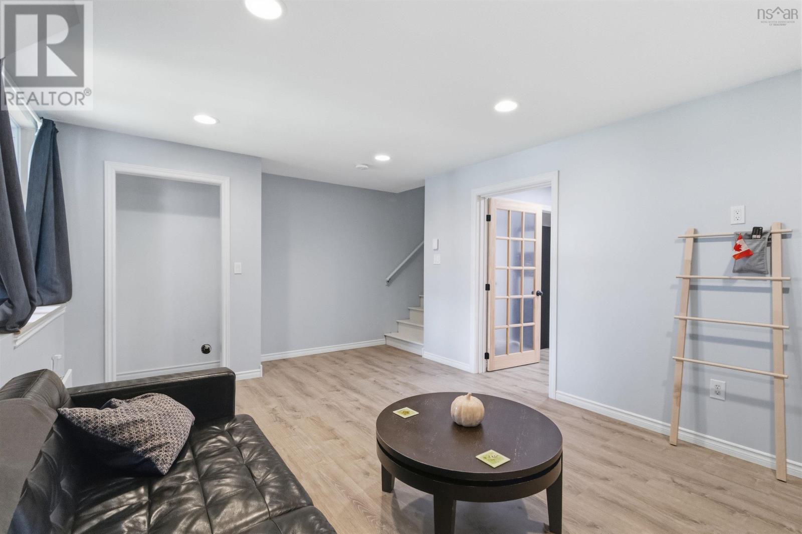 202 Transom Drive Property Photo 27