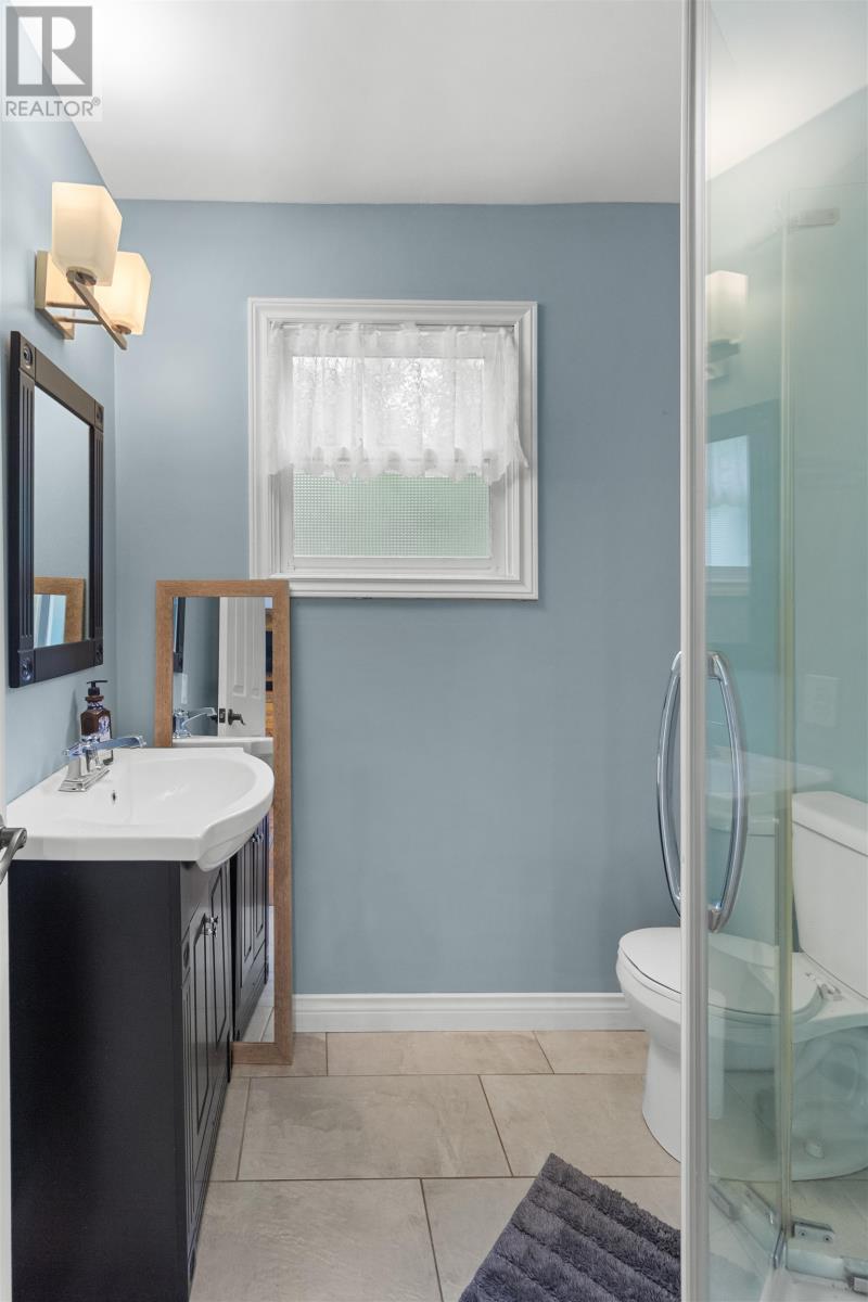 136 Delodder Road Property Photo 11