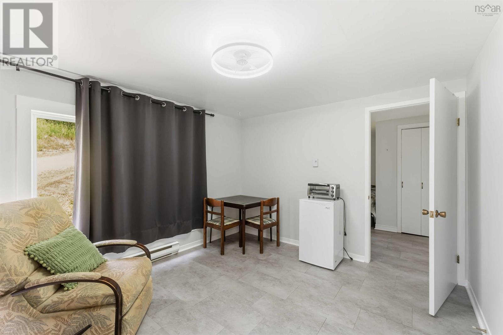 480 New Ross Road Property Photo 7