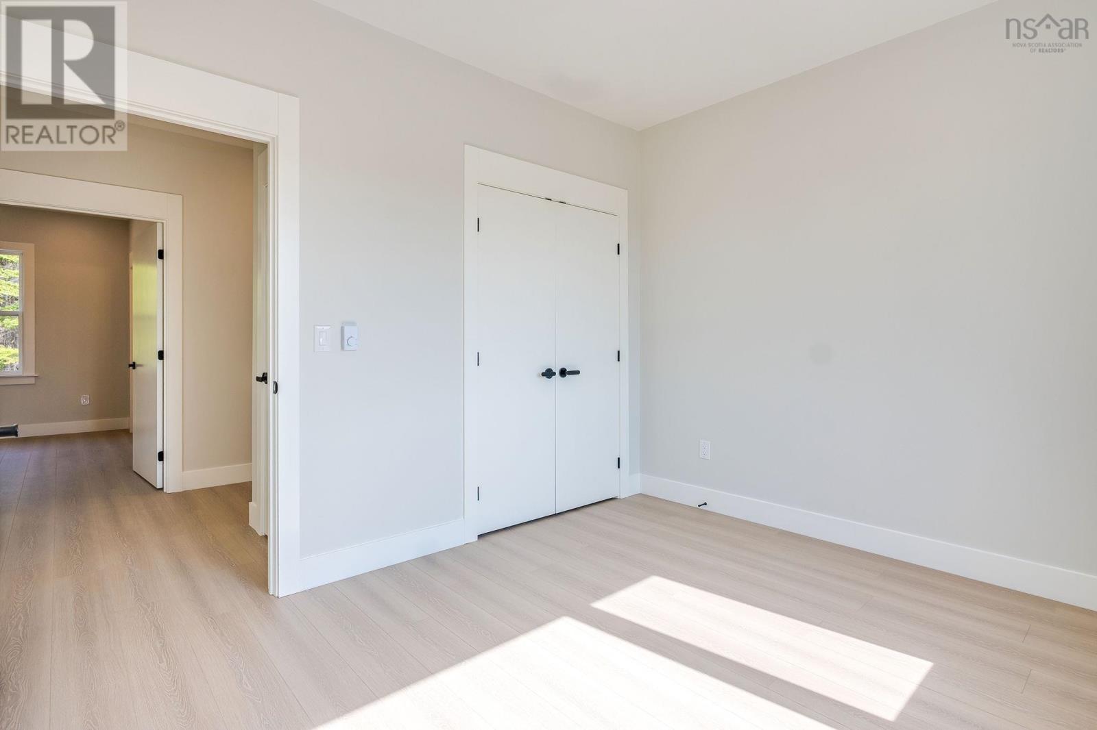 380 Zaffre Drive #5017 Property Photo 25