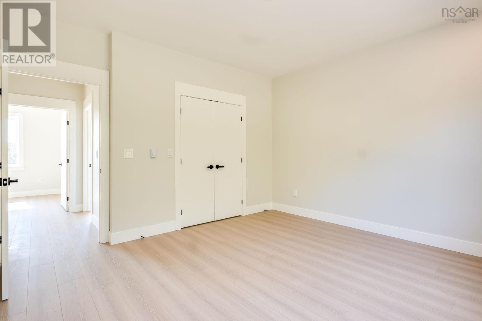 380 Zaffre Drive #5017 Property Photo 30