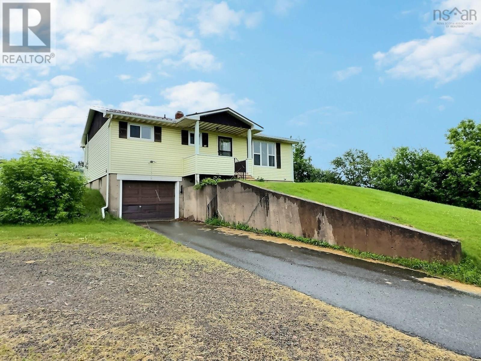 56 Lower Truro Road Property Photo 1