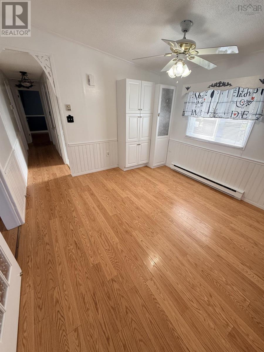 41 Third Street Property Photo 11