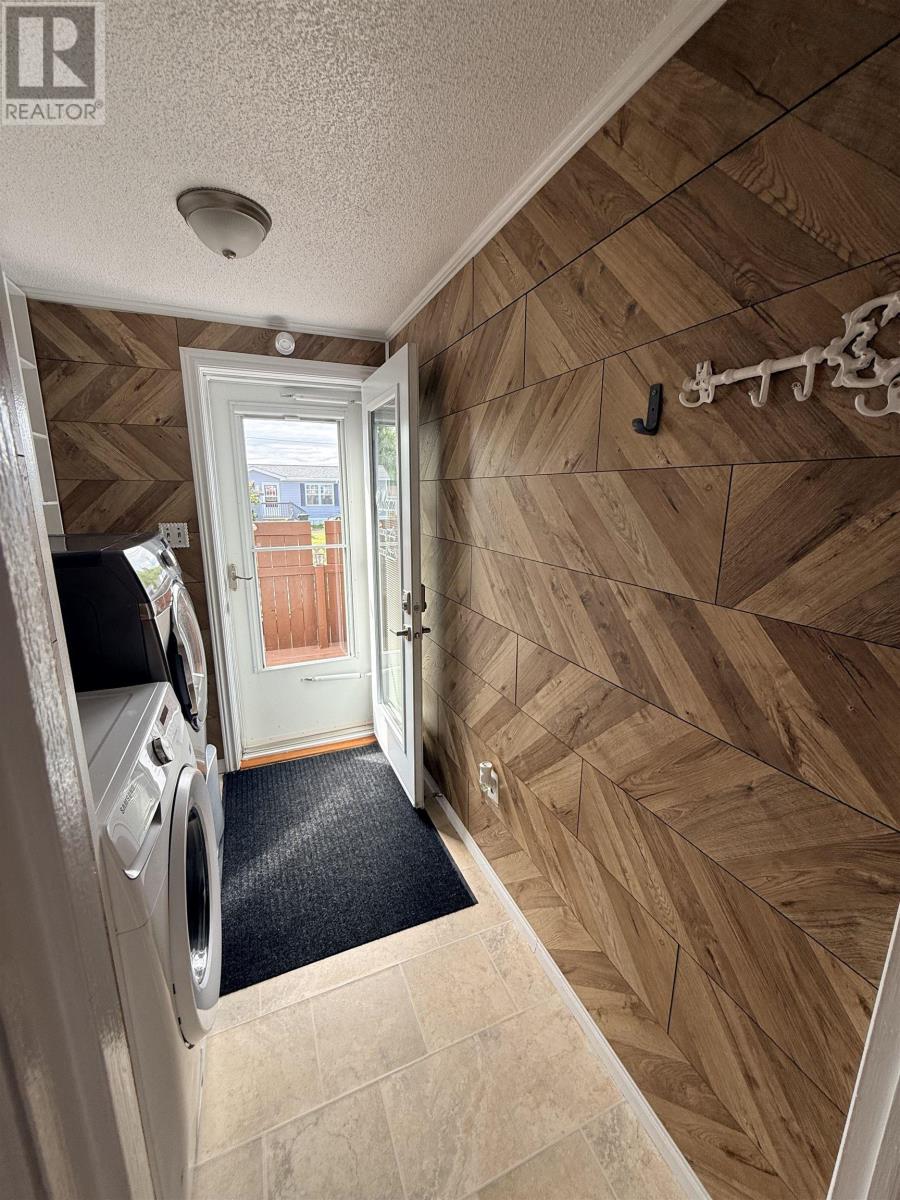 41 Third Street Property Photo 16