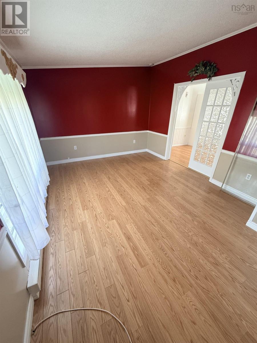 41 Third Street Property Photo 31
