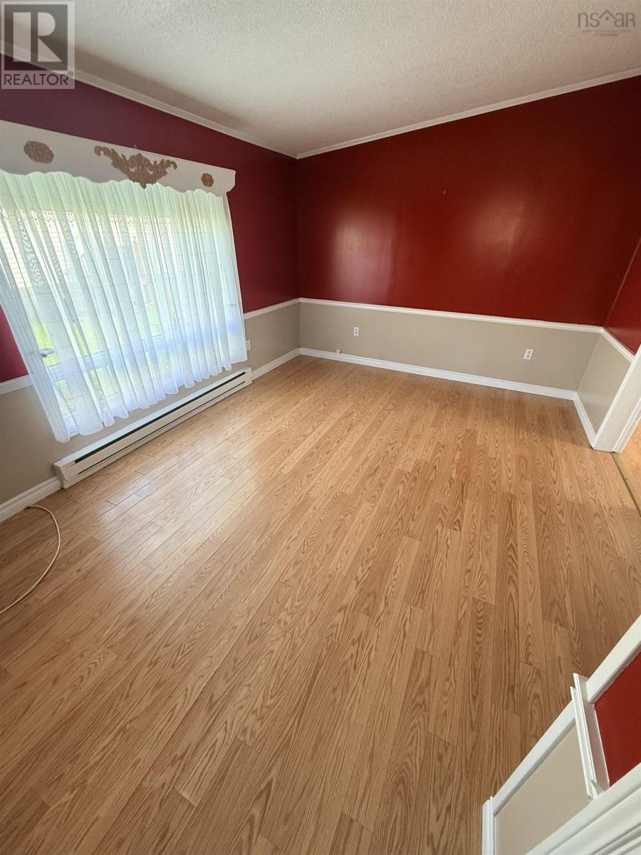 41 Third Street Property Photo 32