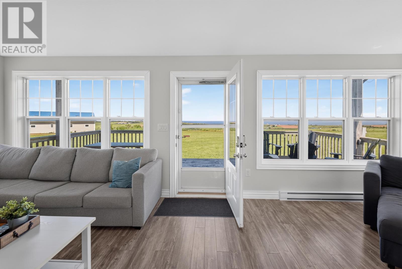 222 Camelot Property Photo 14