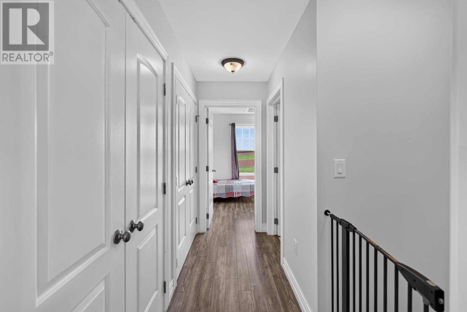 222 Camelot Property Photo 21