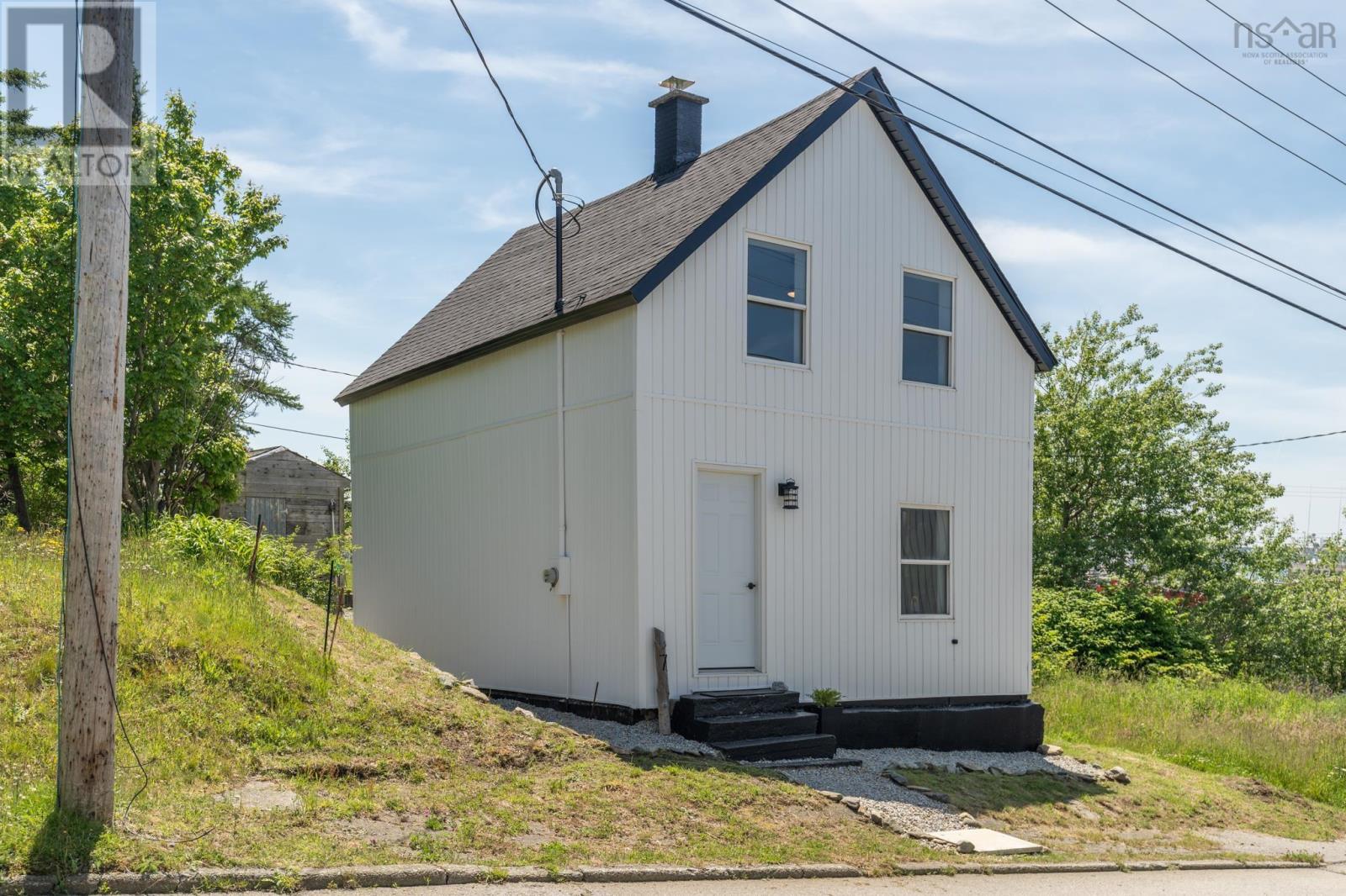 7 Pearl Street Property Photo 2
