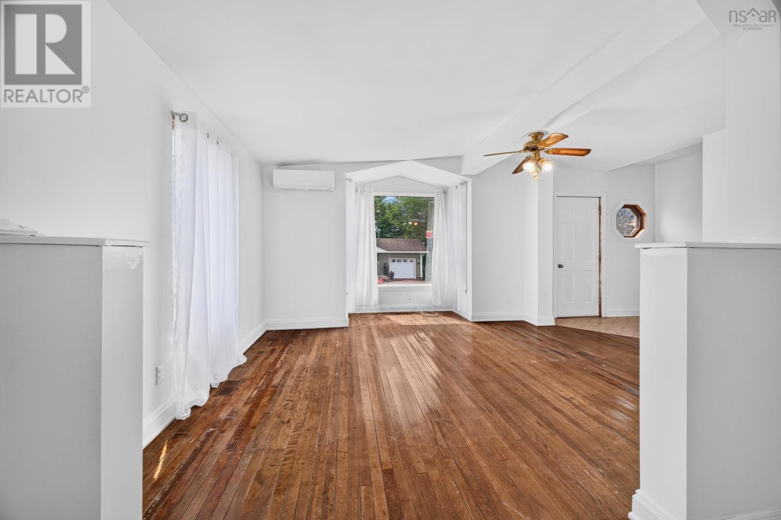 62 Chapel Street Property Photo 11