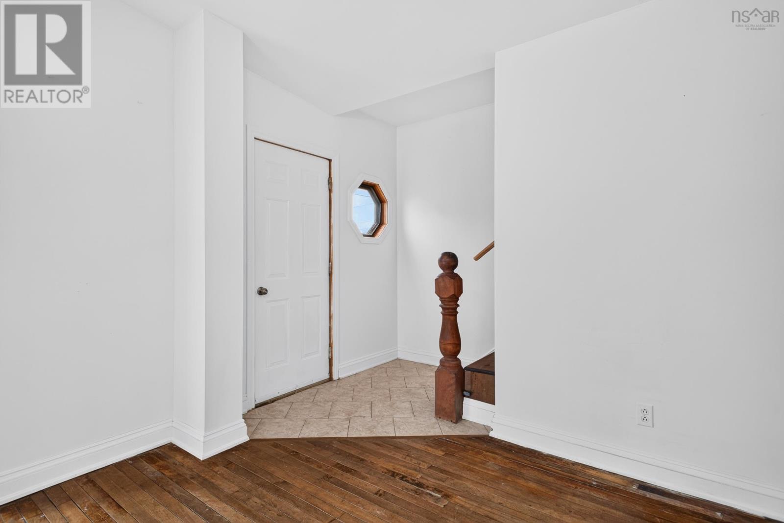 62 Chapel Street Property Photo 20