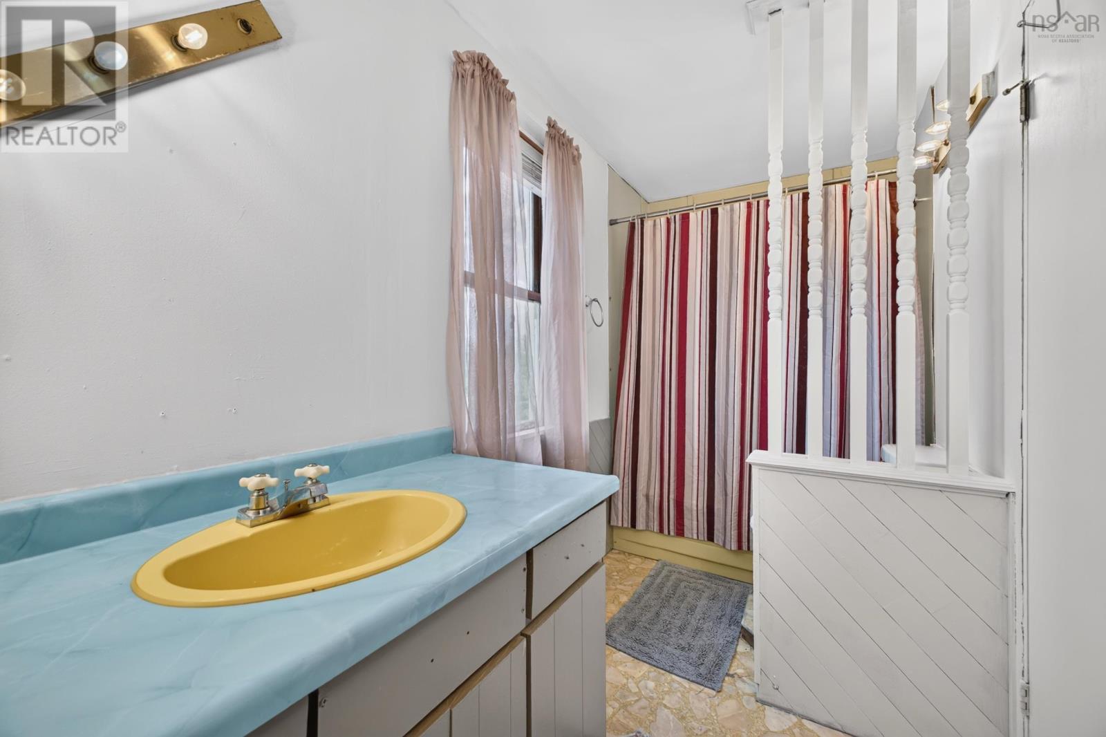 62 Chapel Street Property Photo 21
