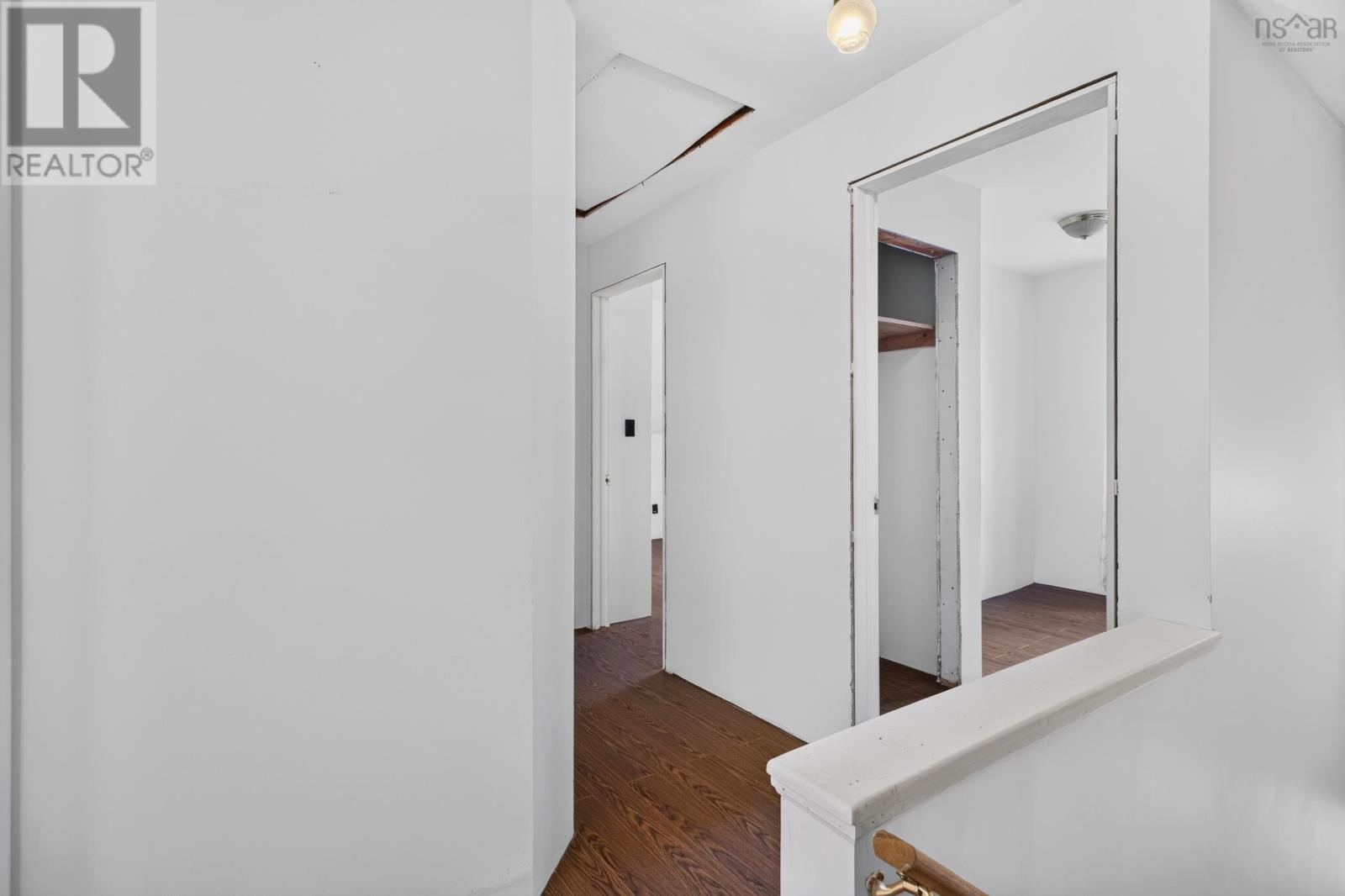 62 Chapel Street Property Photo 23