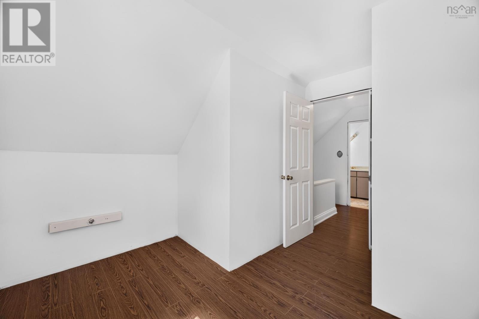 62 Chapel Street Property Photo 26