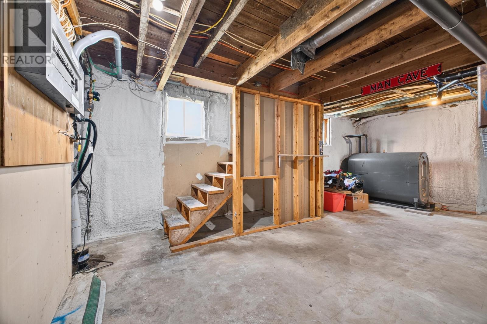 62 Chapel Street Property Photo 38