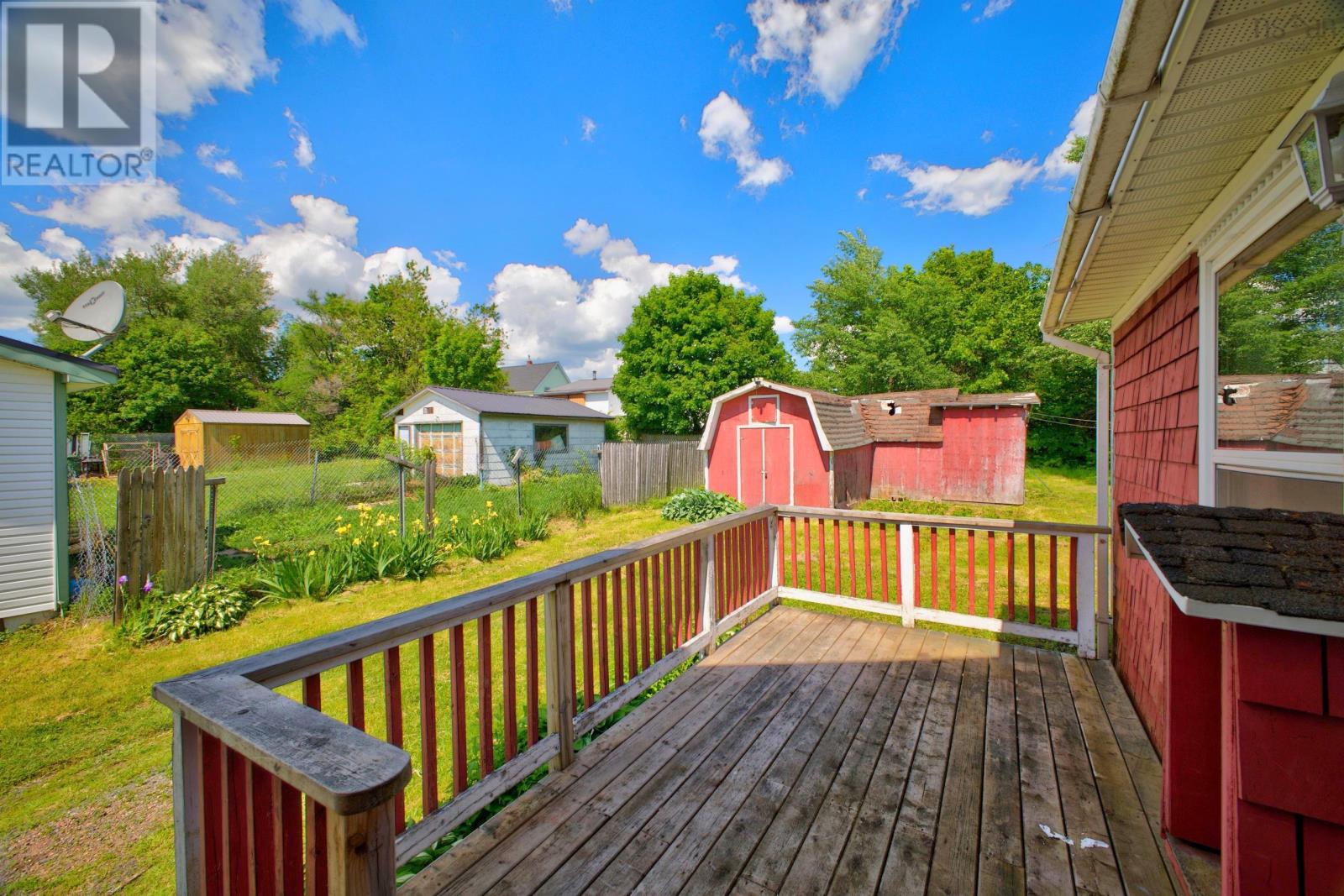 62 Chapel Street Property Photo 45