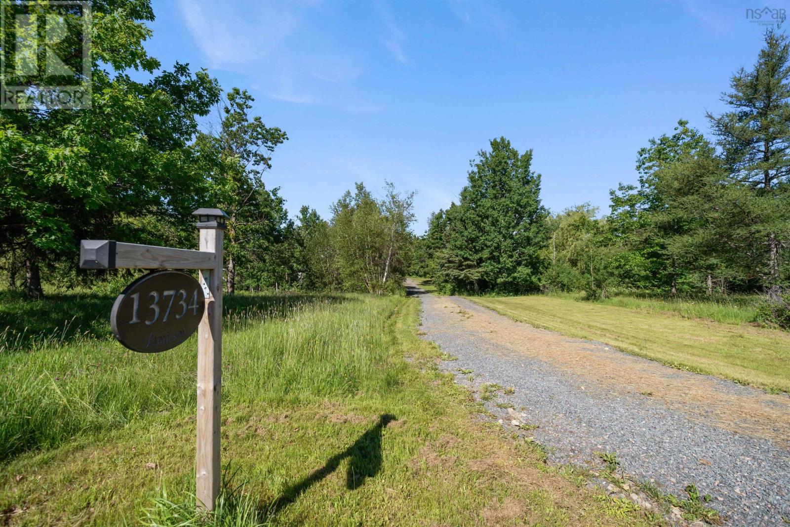 13734 Highway 6 Property Photo 29