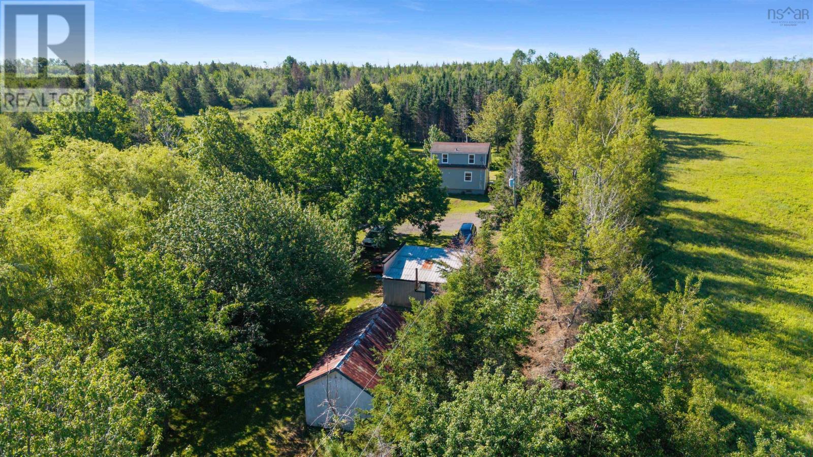 13734 Highway 6 Property Photo 38