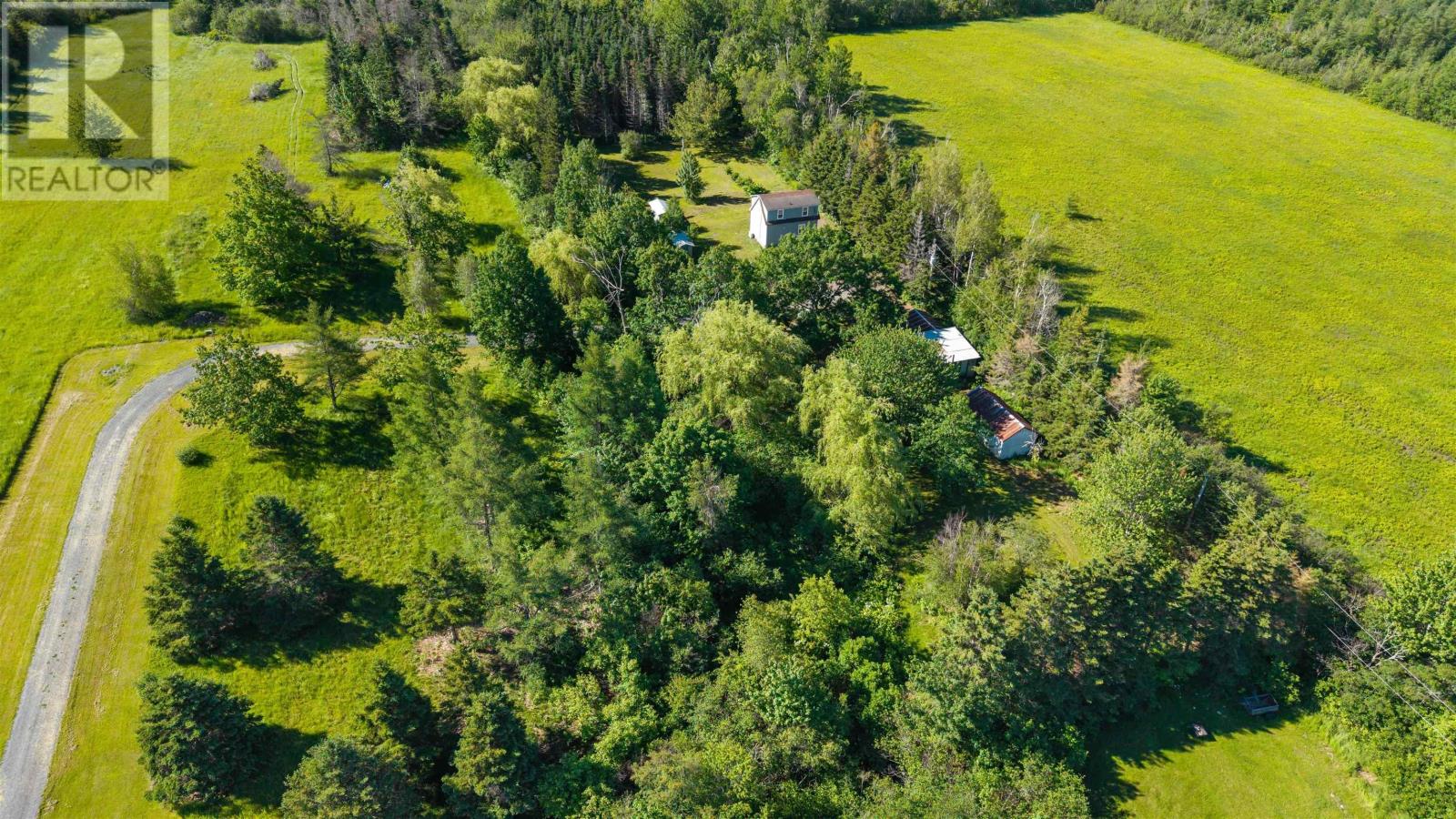13734 Highway 6 Property Photo 42