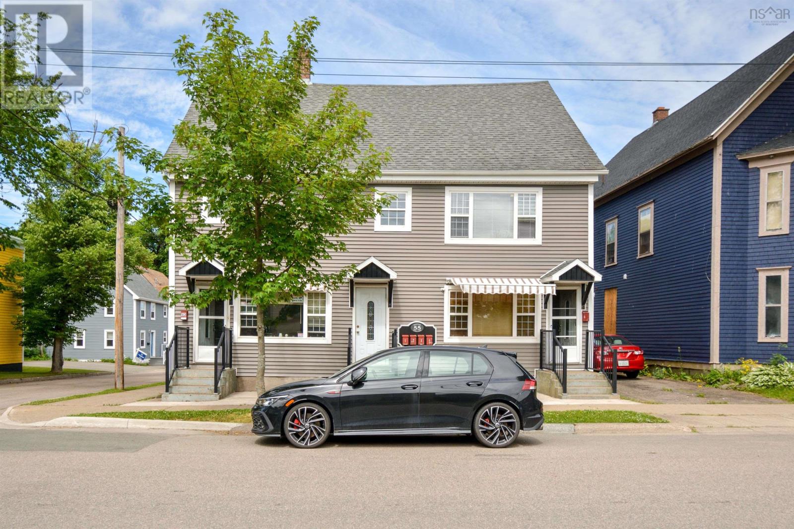 55 Charlotte Street Property Photo 2