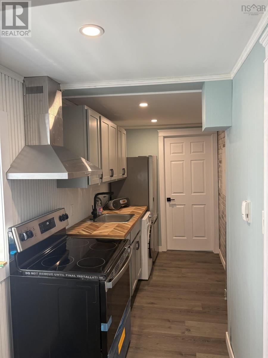 55 Charlotte Street Property Photo 14