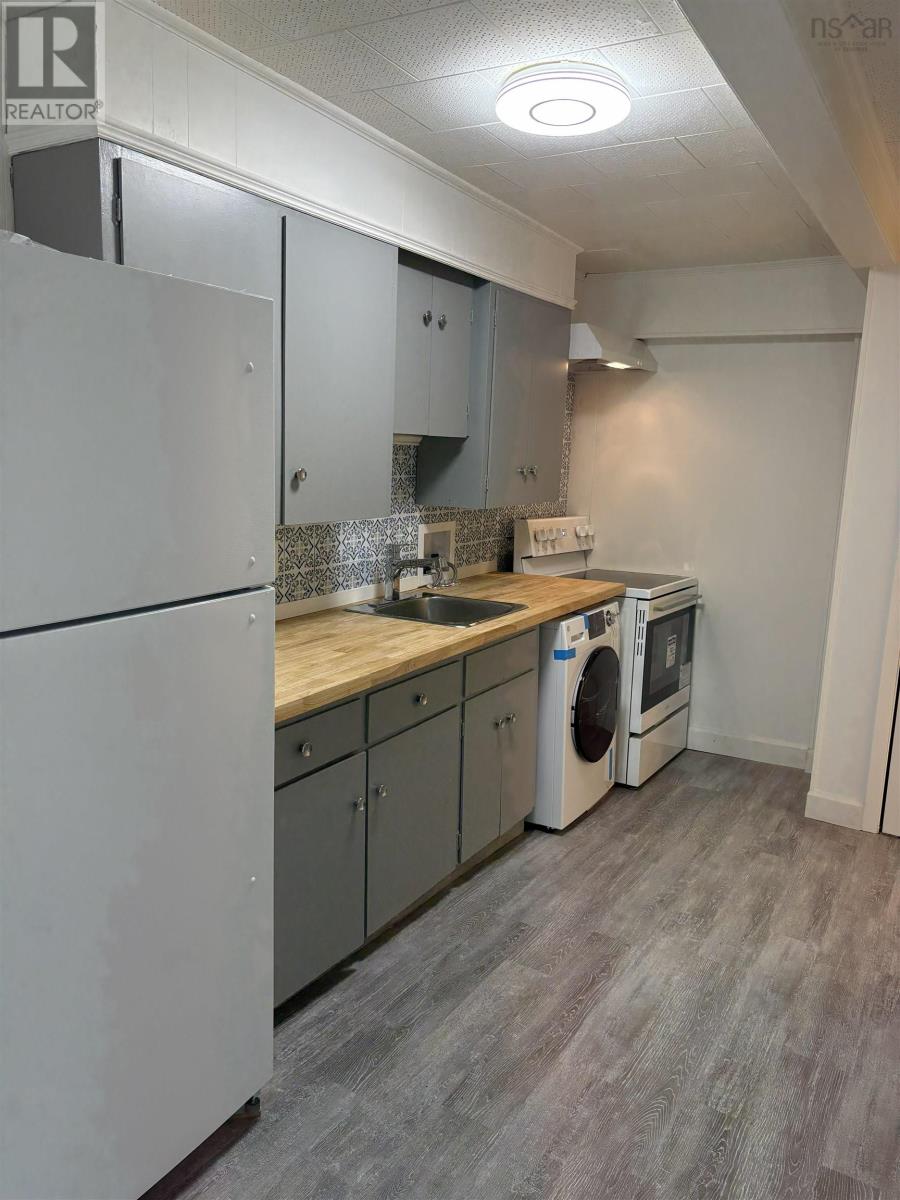 55 Charlotte Street Property Photo 15