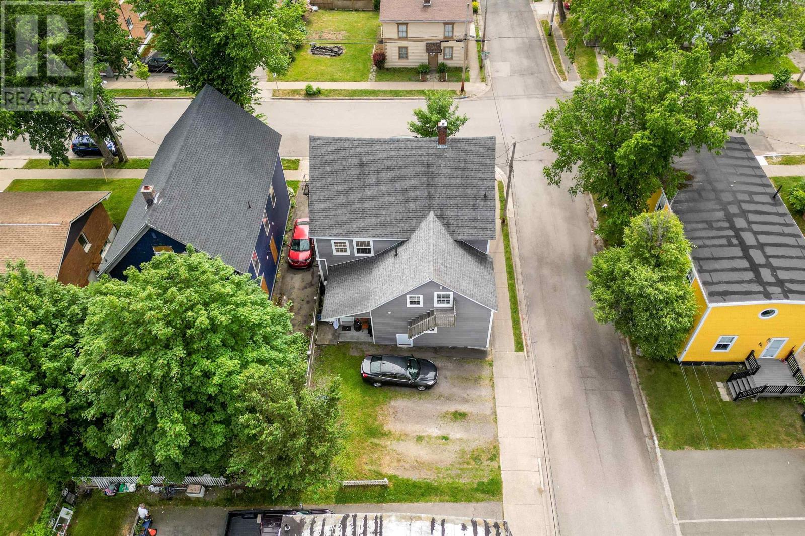 55 Charlotte Street Property Photo 20