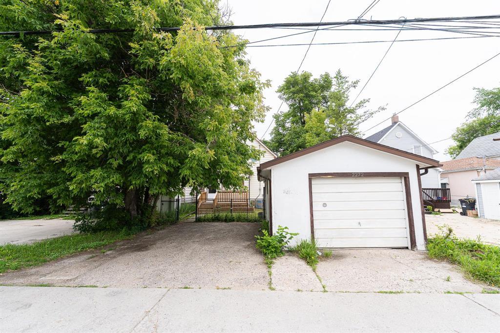 2272 Gallagher Avenue Property Photo 24