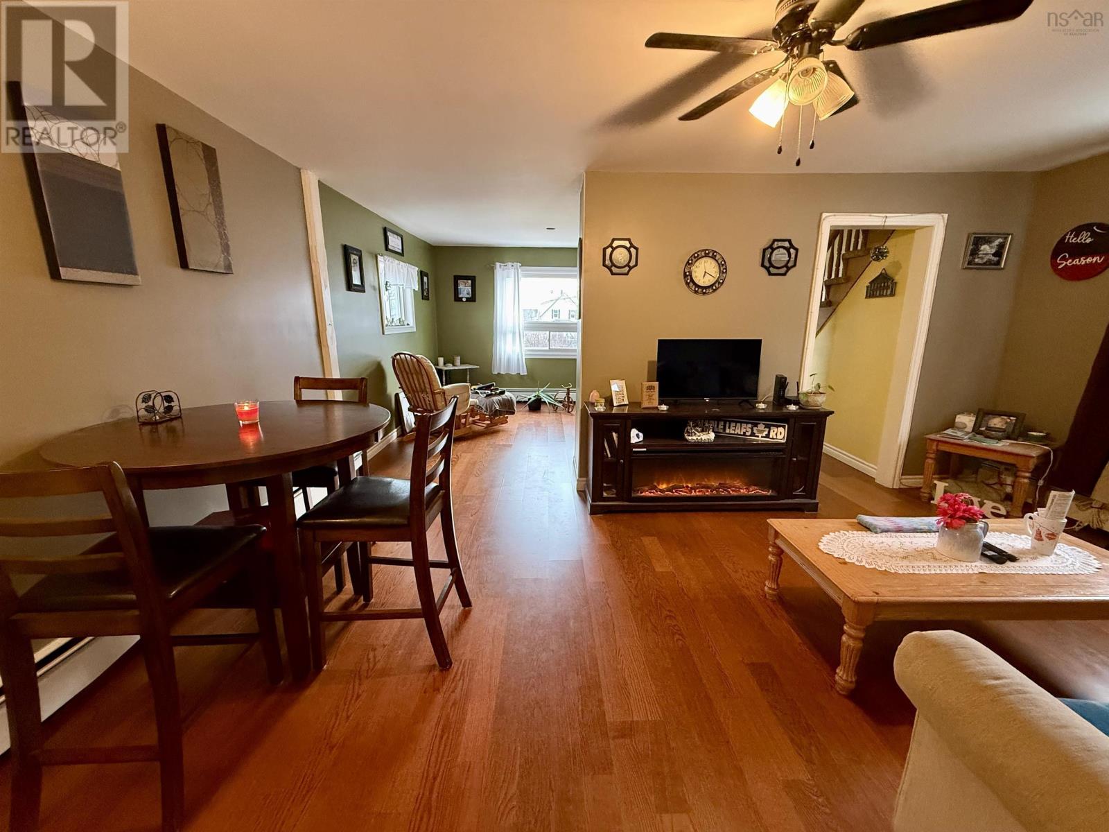 6 Chestnut Street Property Photo 5