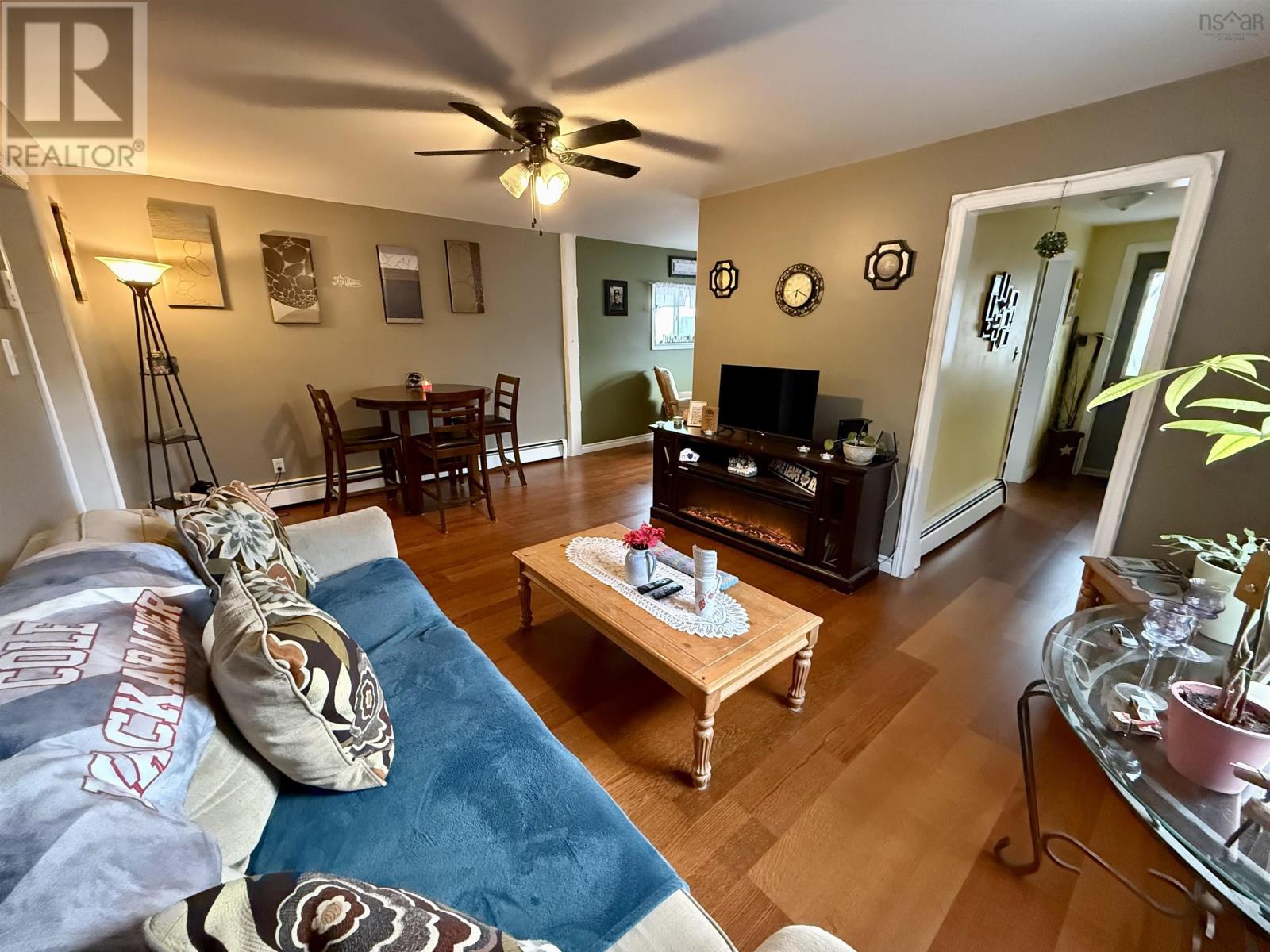 6 Chestnut Street Property Photo 7