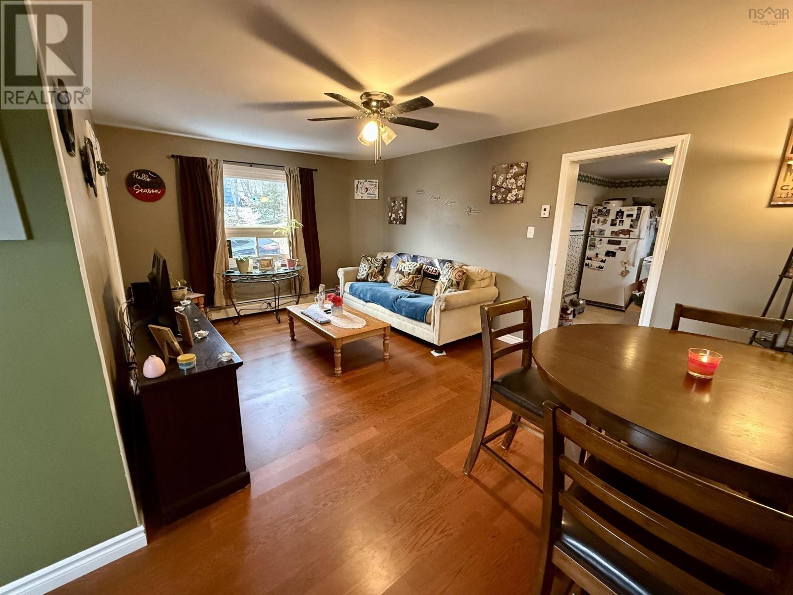 6 Chestnut Street Property Photo 9
