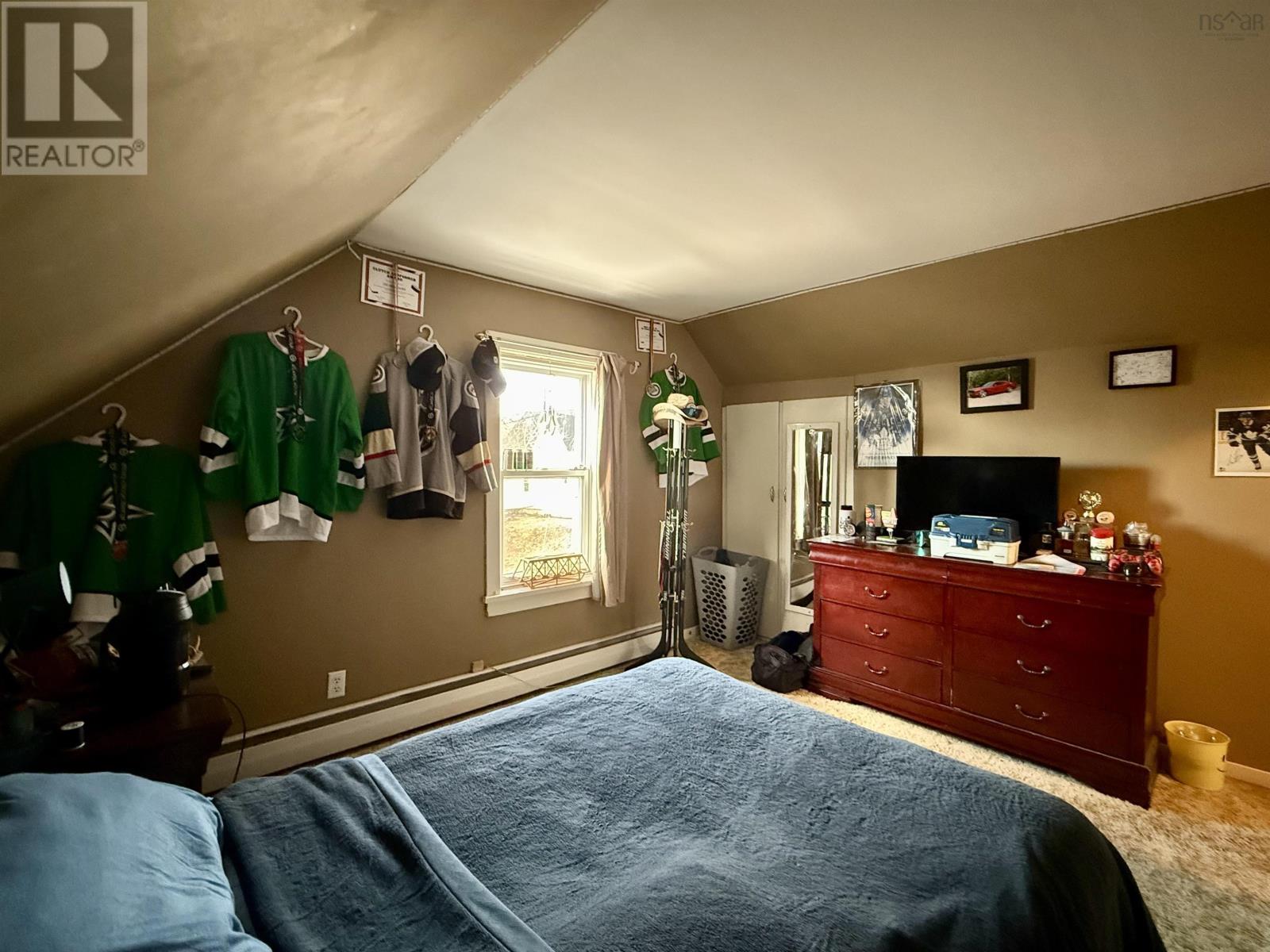 6 Chestnut Street Property Photo 16