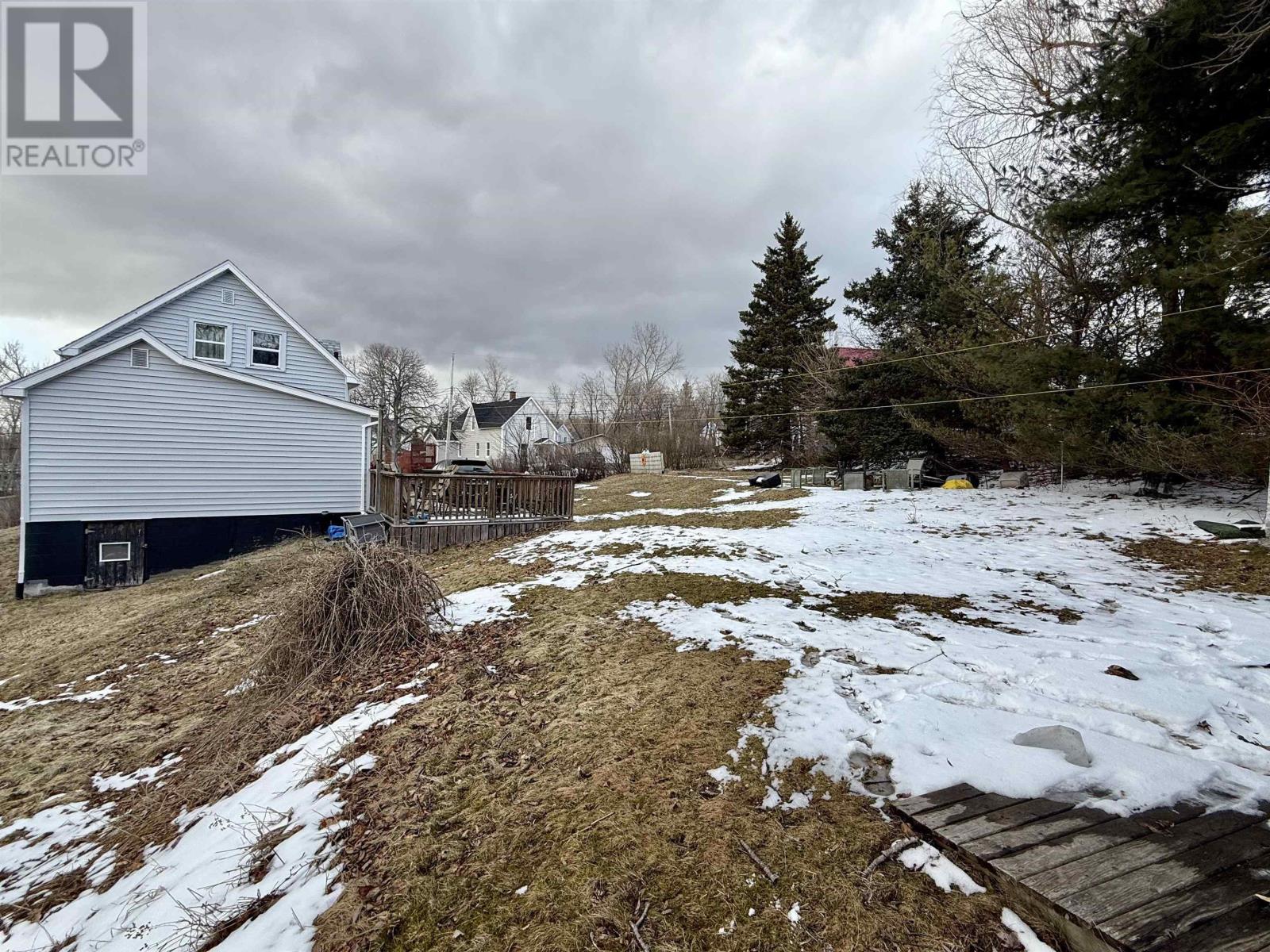 6 Chestnut Street Property Photo 28