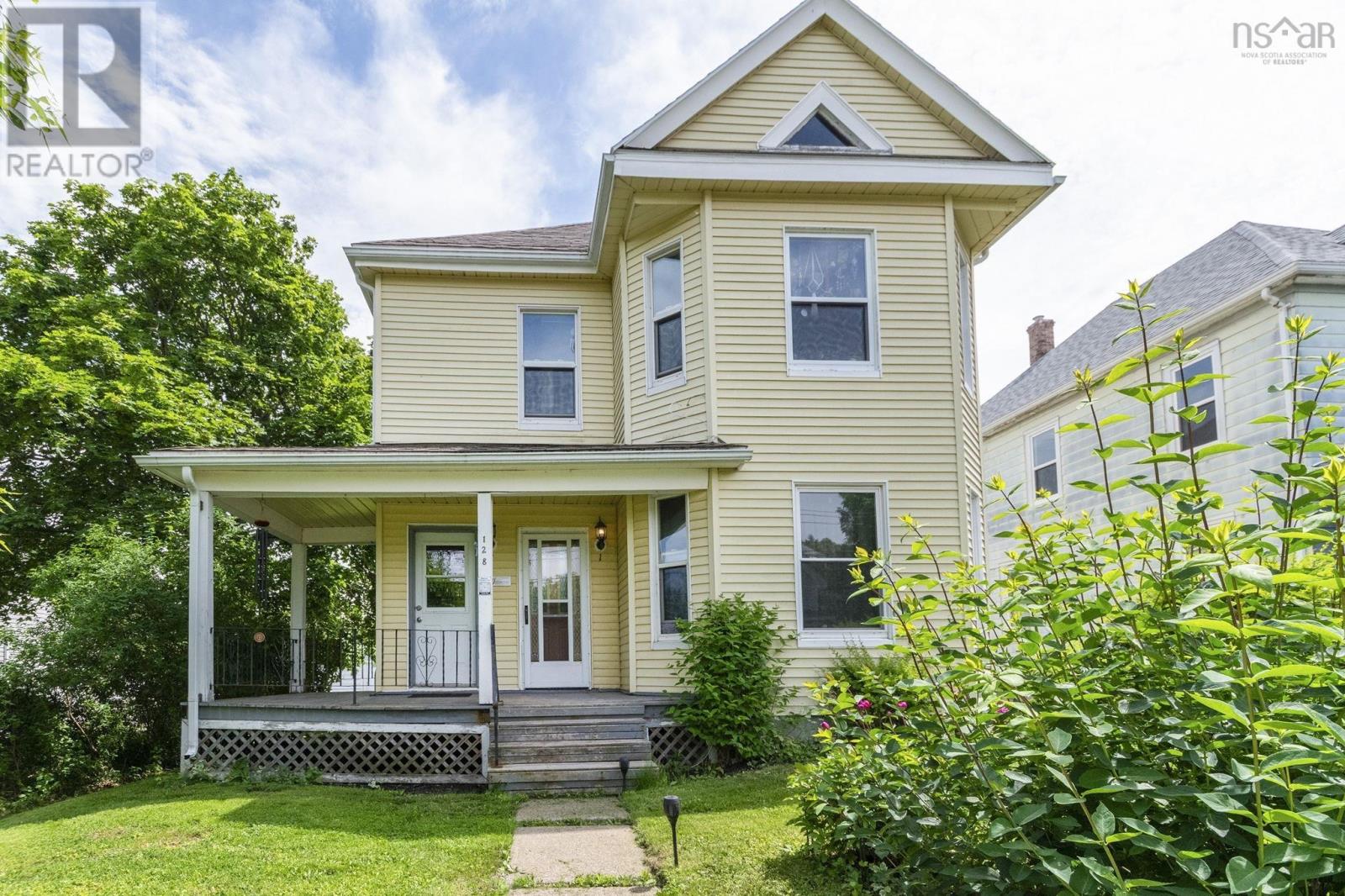 128 River Street Property Photo 1
