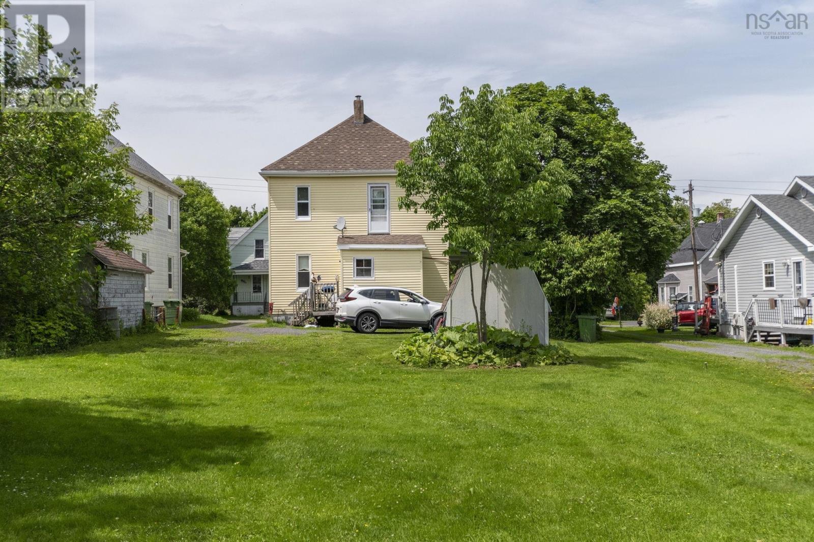 128 River Street Property Photo 2