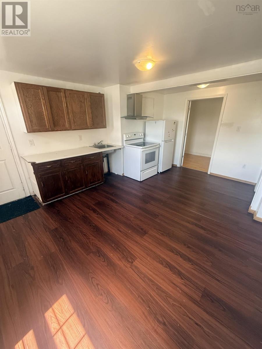 340 Reserve Street Property Photo 12