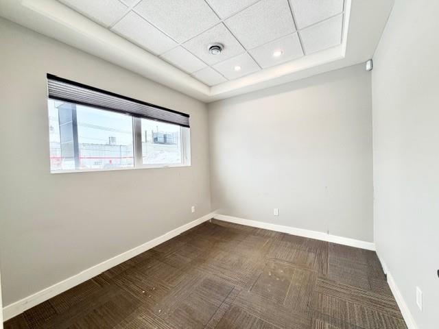 382 Park Avenue E Property Photo 7